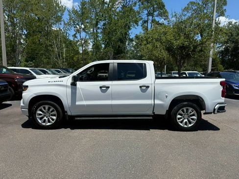 Used 2025 Chevrolet Silverado 1500 Custom RWD image 2