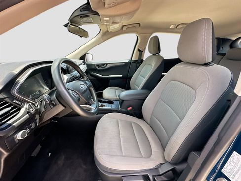 Used 2020 Ford Escape S image 19