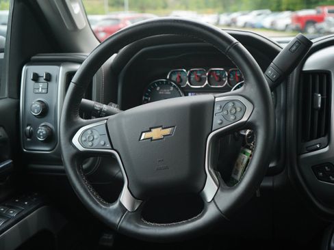 Used 2019 Chevrolet Silverado 2500 LTZ w/ Midnight Edition AWD/4WD image 17