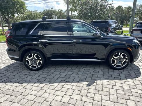 Used 2024 Hyundai Palisade SEL FWD image 14