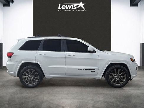 Used 2016 Jeep Grand Cherokee Limited 75th Anniversary AWD/4WD image 5