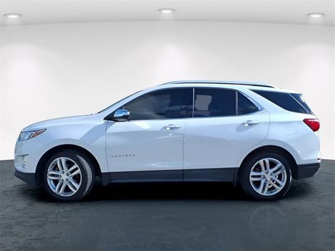 Used 2019 Chevrolet Equinox Premier image 3
