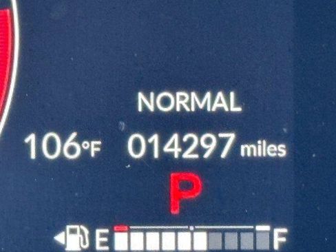 Used 2025 Honda Pilot TrailSport image 27