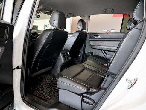 Used 2022 Volkswagen Atlas SE image 19