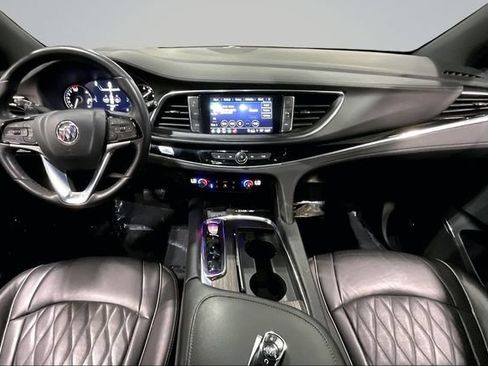 Used 2023 Buick Enclave Avenir w/ Avenir Technology Package AWD/4WD image 18