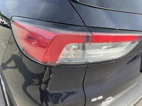 Used 2021 Ford Escape SE AWD/4WD image 10