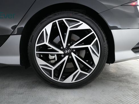 Used 2024 Hyundai Ioniq 6 SEL RWD image 9