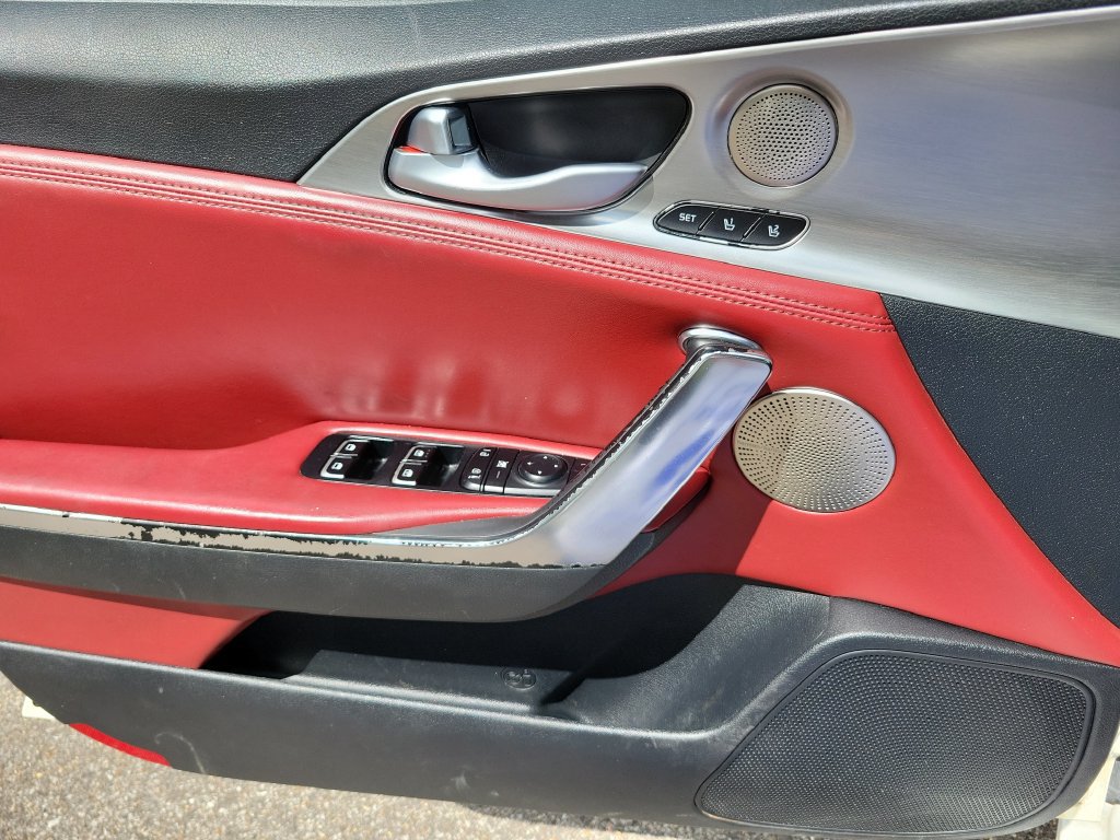 Used 2019 Kia Stinger GT2 RWD image 25