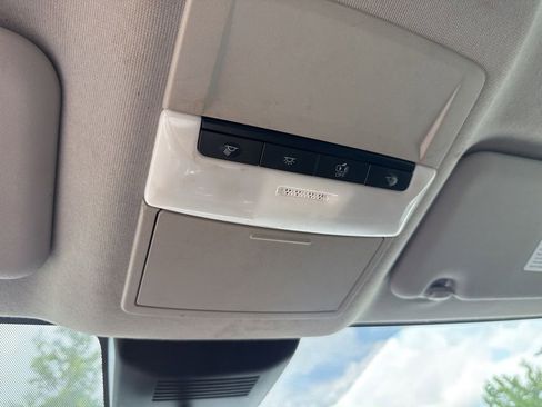 Used 2024 Nissan Sentra SV FWD image 27