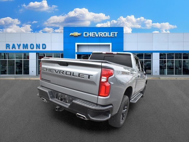 Used 2020 Chevrolet Silverado 1500 LT Trail Boss AWD/4WD image 3