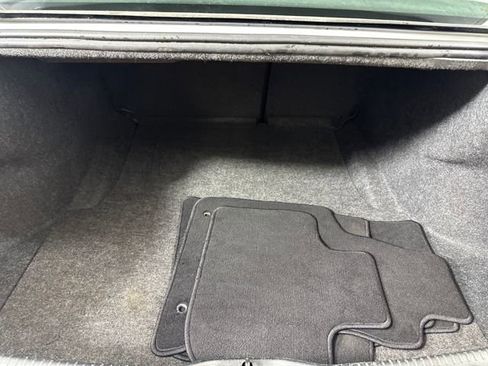 Used 2022 Chrysler 300 Touring L image 26