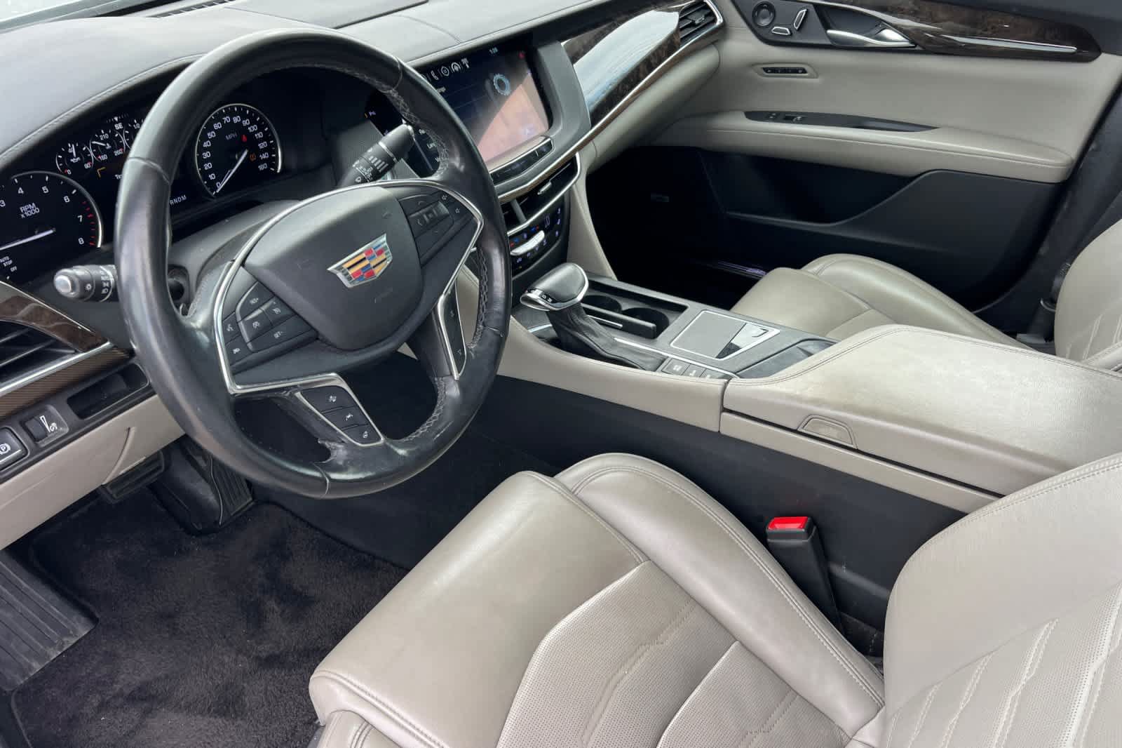 Used 2018 Cadillac CT6 Luxury w/ Active Chassis Package AWD/4WD image 9