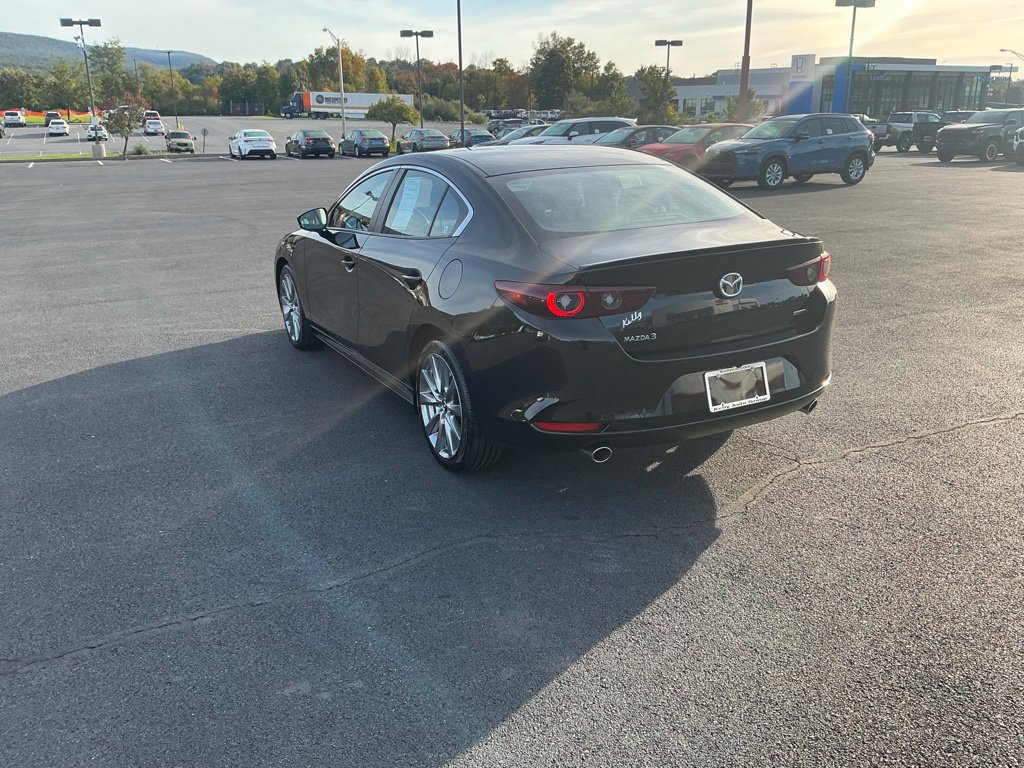 Used 2025 MAZDA MAZDA3 s FWD image 9