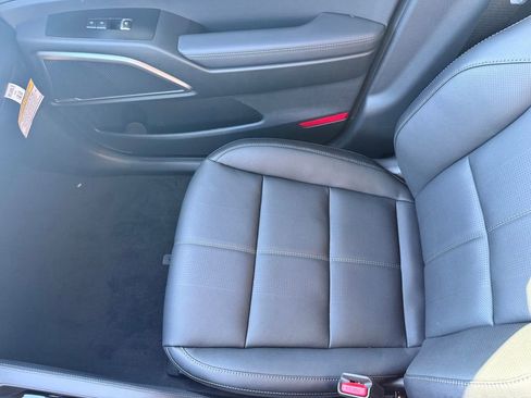 New 2025 Kia Telluride EX w/ EX Captain's Chair Package AWD/4WD image 23