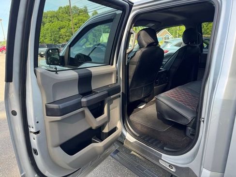 Used 2019 Ford F150 XL w/ Equipment Group 101A Mid AWD/4WD image 14