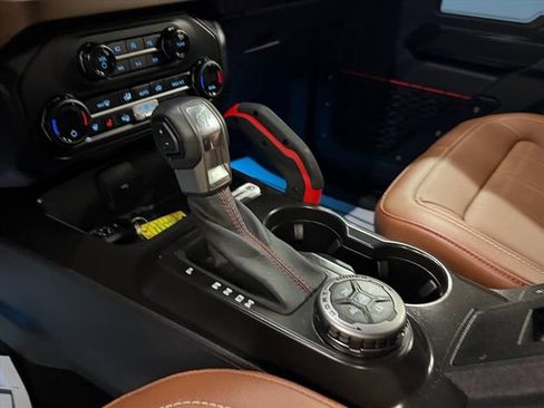 Used 2024 Ford Bronco Heritage Edition AWD/4WD image 13