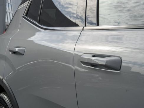 New 2026 Volvo EX30 Cross Country Ultra image 15