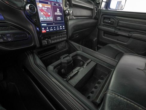 Used 2022 RAM 2500 Limited image 22