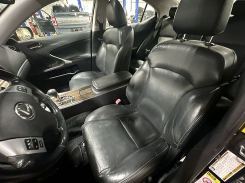 Used 2011 Lexus IS 250 AWD w/ Luxury Plus Value Edition image 17