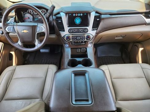 Used 2018 Chevrolet Tahoe LT w/ Off-Road Package AWD/4WD image 27