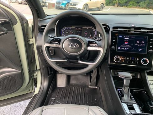 Used 2023 Hyundai Santa Cruz SEL AWD/4WD image 13