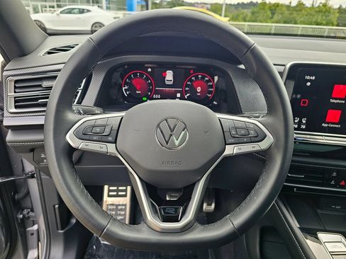 Used 2024 Volkswagen Atlas Cross Sport SEL Premium R-Line AWD/4WD image 26