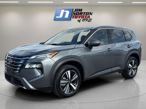 Used 2024 Nissan Rogue SL AWD/4WD image 1