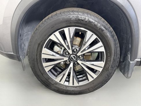 Used 2022 Nissan Rogue SV FWD image 38
