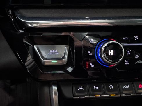 Certified 2025 GMC Sierra 1500 Denali w/ Denali Reserve Package image 19