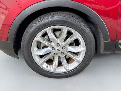 Used 2015 Ford Explorer Limited w/ Equipment Group 301A image 35