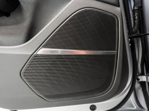 Used 2021 Audi Q8 Premium Plus image 10