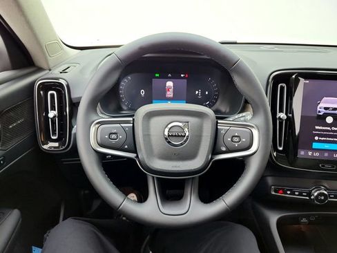 New 2026 Volvo XC40 B5 Plus w/ Climate Package AWD/4WD image 20