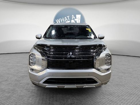 Used 2024 Mitsubishi Outlander SEL image 9