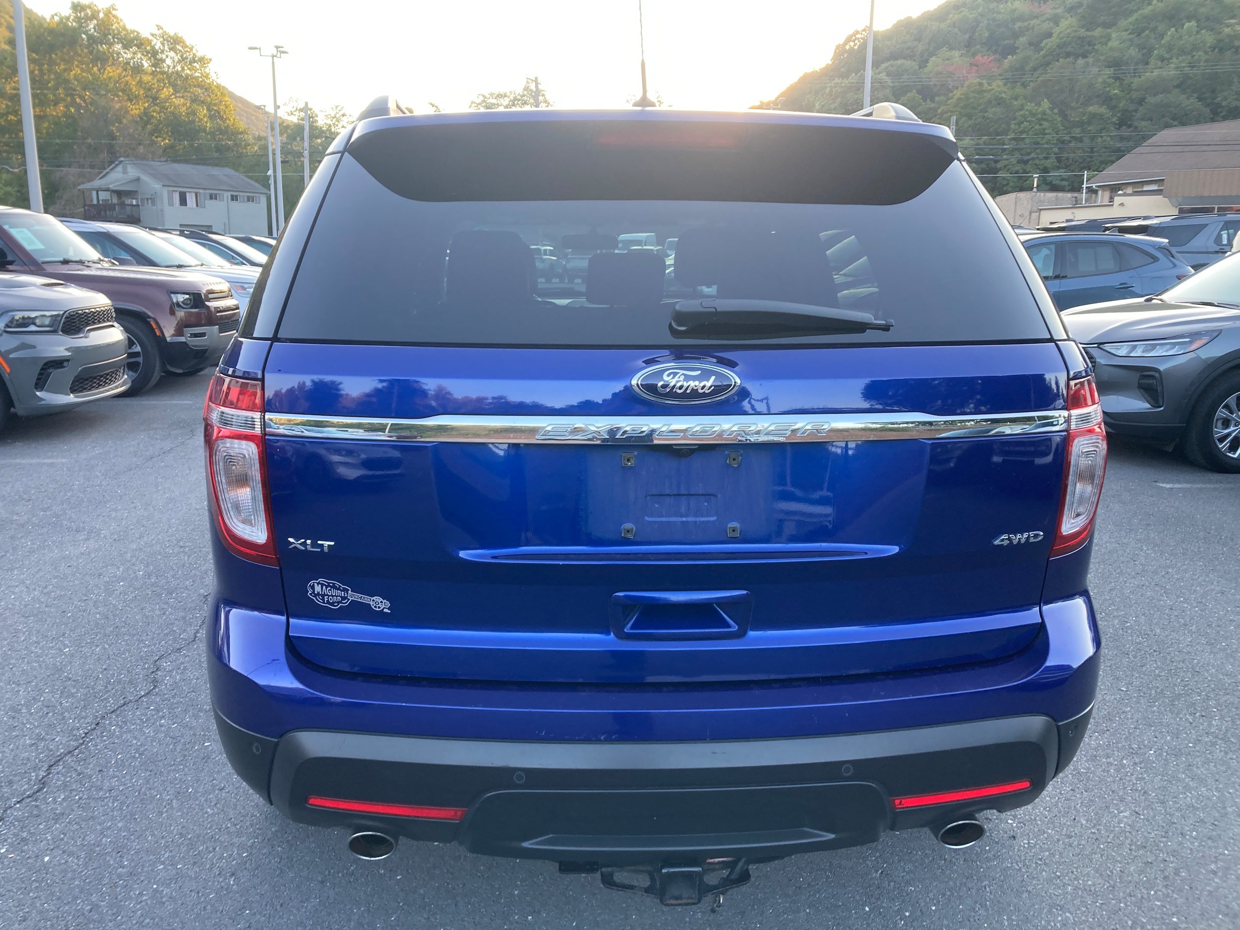Used 2013 Ford Explorer XLT AWD/4WD image 5