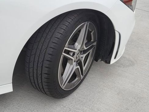 Used 2023 Mercedes-Benz CLA 250 image 7