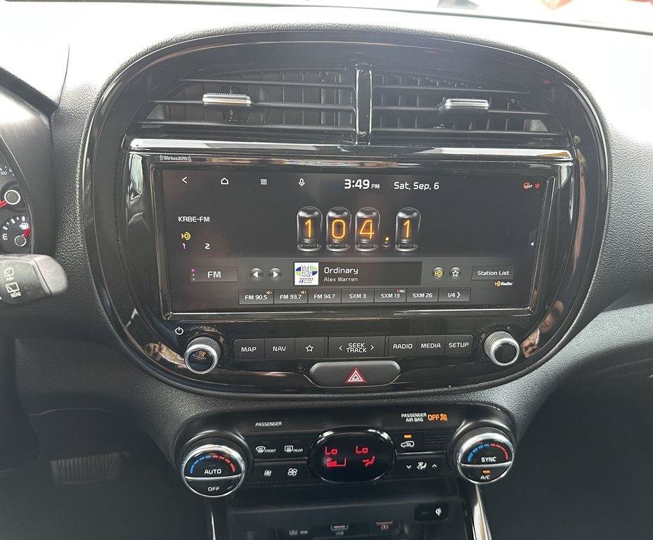 Used 2022 Kia Soul EX FWD image 13