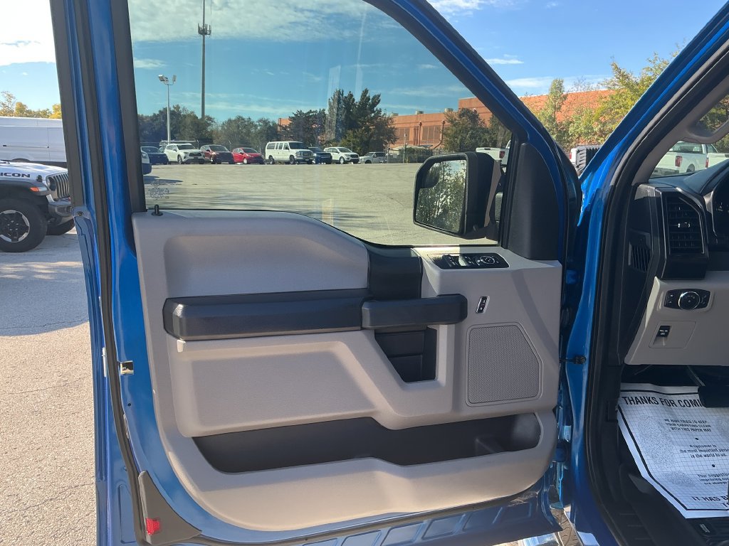 Used 2017 Ford F150 XL w/ Equipment Group 101A Mid AWD/4WD image 9