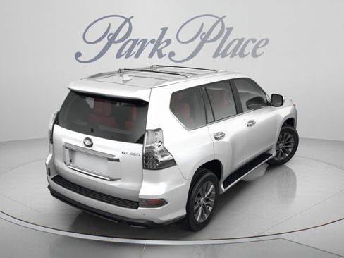 Used 2023 Lexus GX 460 Premium w/ Premium Package AWD/4WD image 5