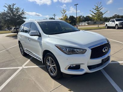 Used 2020 INFINITI QX60 Luxe w/ Essential Package