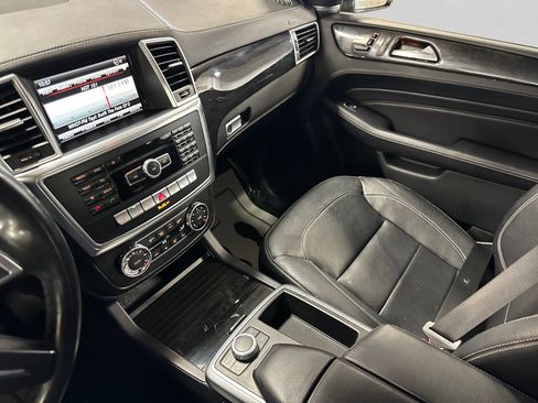 Used 2015 Mercedes-Benz ML 400 4MATIC image 33