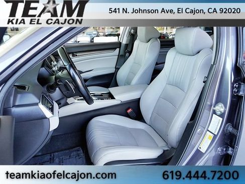 Used 2020 Honda Accord Touring image 14