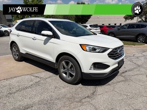 Used 2020 Ford Edge SEL w/ Convenience Package AWD/4WD image 3