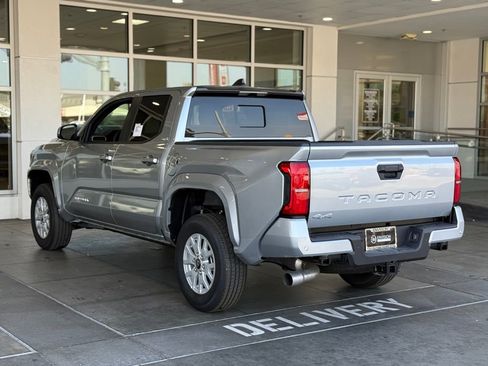 New 2025 Toyota Tacoma SR5 image 9