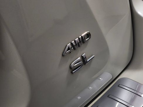 Used 2017 Nissan Pathfinder SL w/ SL Premium Package AWD/4WD image 11