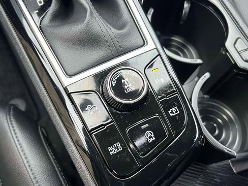 Used 2025 Kia Sportage X-Line w/ Premium Package image 31