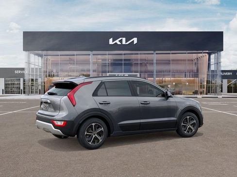 New 2025 Kia Niro EX image 6