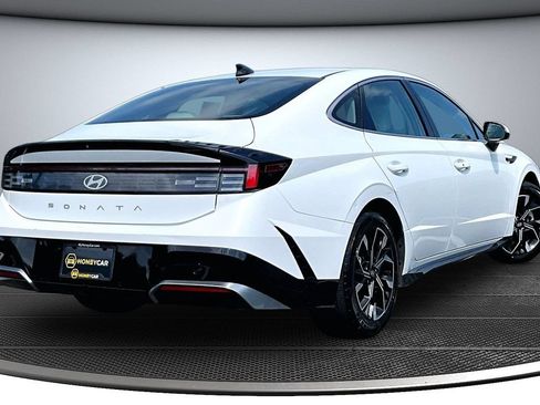 Used 2024 Hyundai Sonata SEL FWD image 6