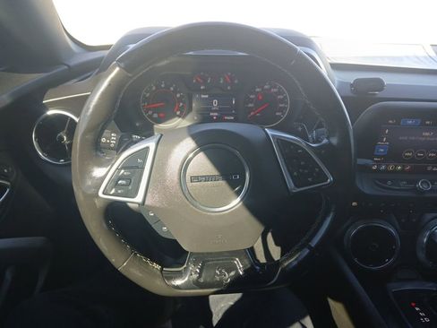 Used 2020 Chevrolet Camaro LT w/ RS Package image 14