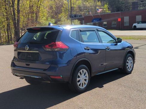 Used 2017 Nissan Rogue S AWD/4WD image 4