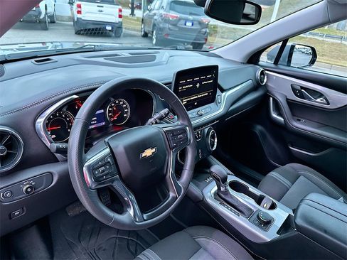Used 2023 Chevrolet Blazer LT w/ Convenience Package image 10